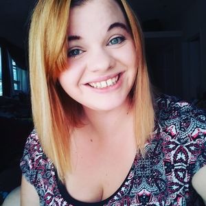 Meet your Posher, Cora